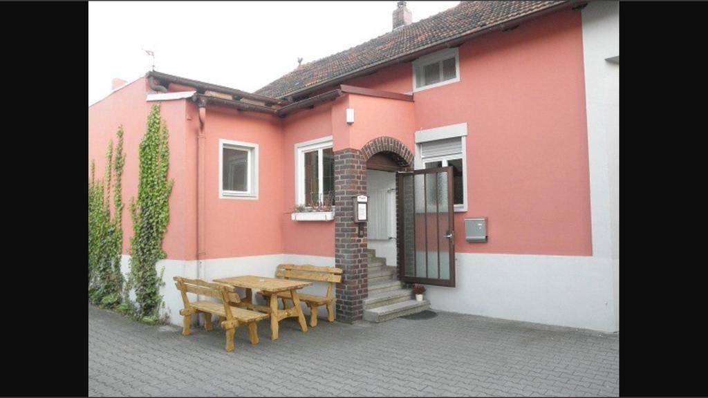 רגנסבורג Pension Holzgarten מראה חיצוני תמונה